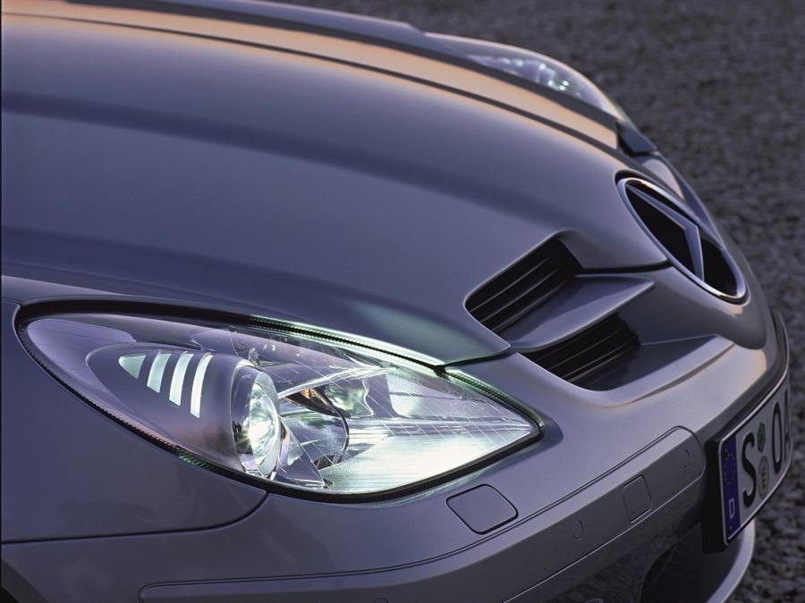  Mercedes-Benz SLK350 2005 года  (фото 49 из 103)